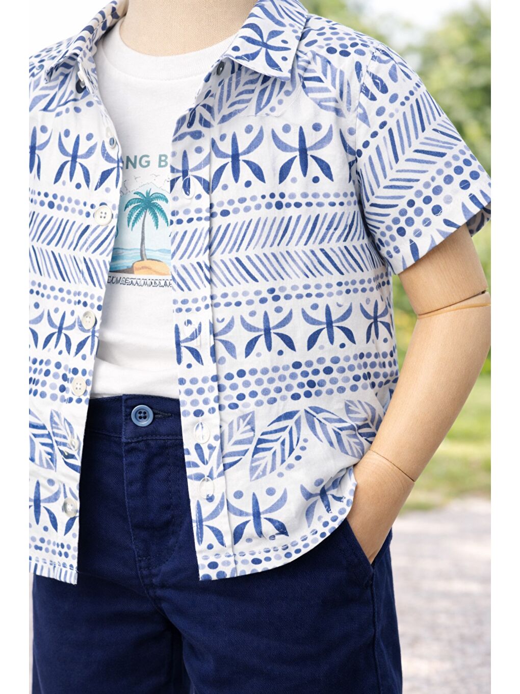 Mavi Tarz Gömlek Yaprak Desenli Belden Ayarlanabilir Kısa Kollu Şortlu 3'lü Takım Çocuk ve Bebek Giy-2