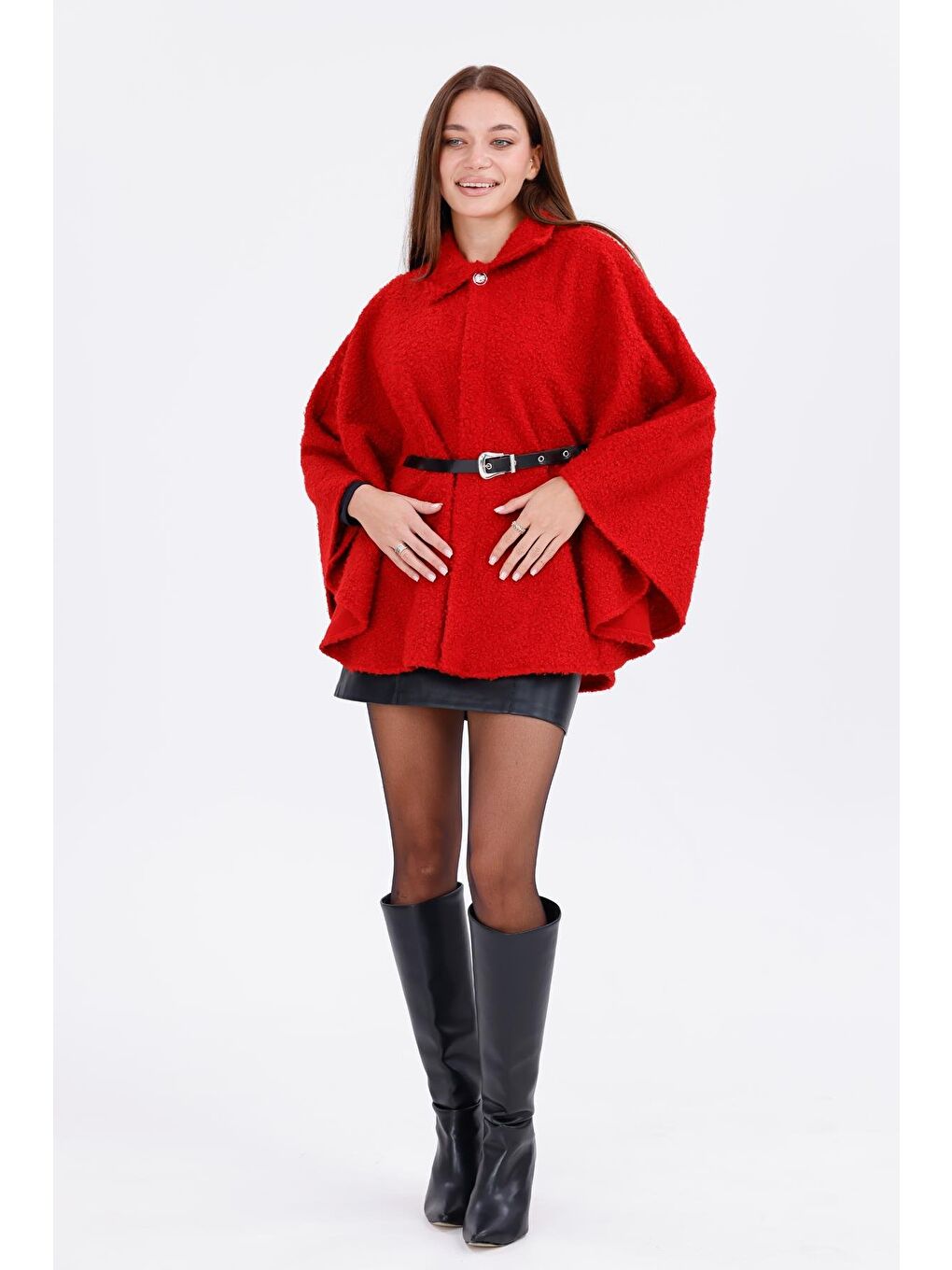 Kırmızı Kadın Buklet Kumaşlı Tokalı Bel Detaylı Panço – Sıcak Tutan Trend Kışlık Dış Giyim-4