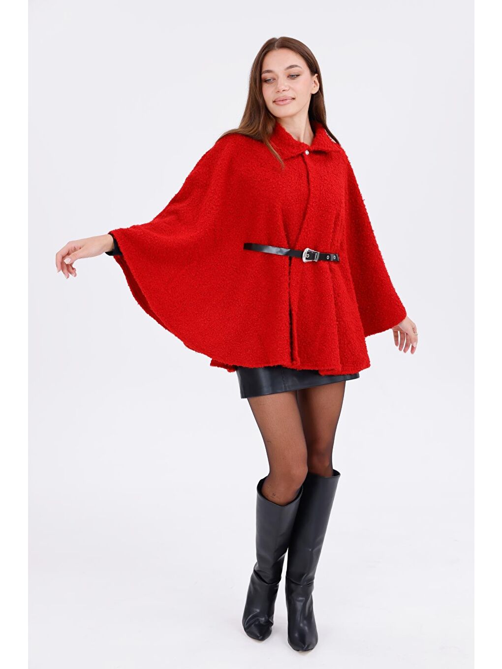 Kırmızı Kadın Buklet Kumaşlı Tokalı Bel Detaylı Panço – Sıcak Tutan Trend Kışlık Dış Giyim-5