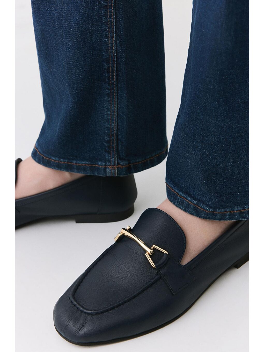 Kadın Deri Lacivert Tokalı Loafer-1