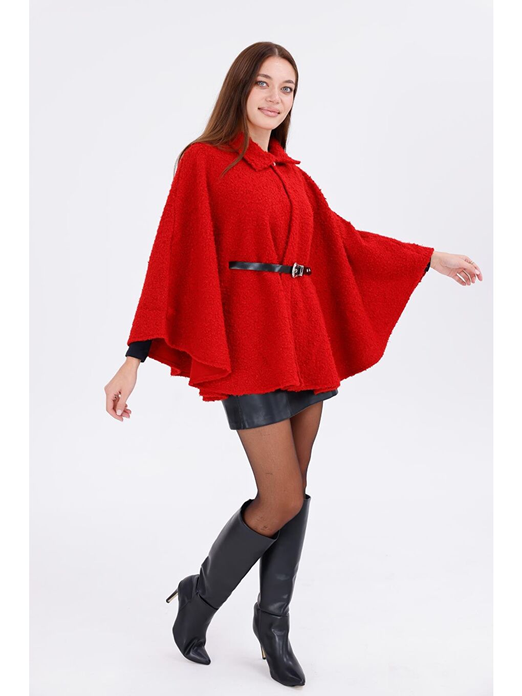 Kırmızı Kadın Buklet Kumaşlı Tokalı Bel Detaylı Panço – Sıcak Tutan Trend Kışlık Dış Giyim-6