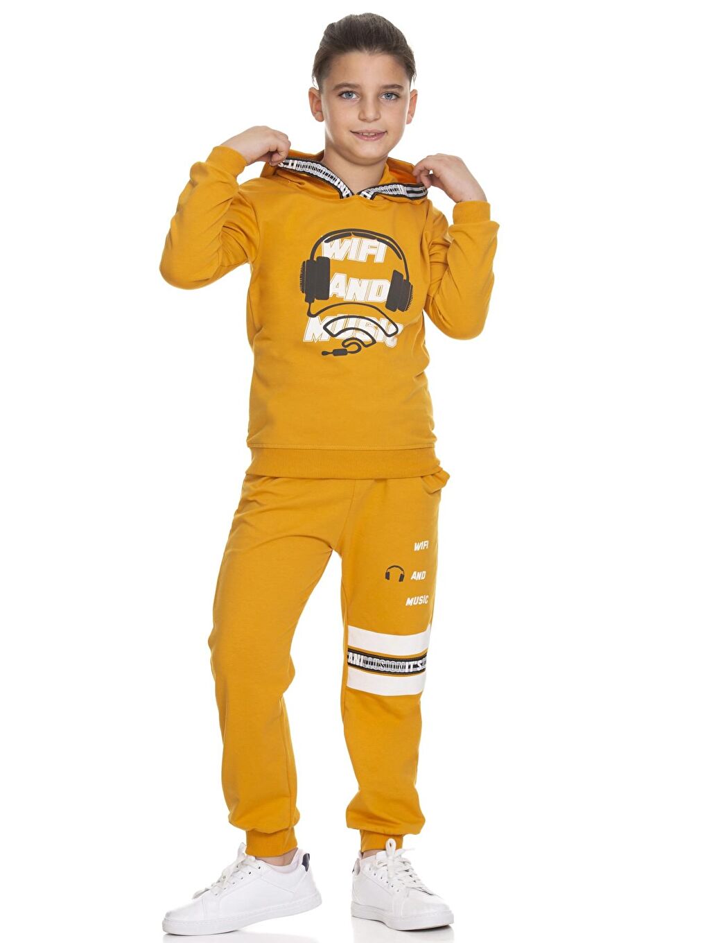 Sarı Wifi Kulaklık Baskılı Takım 51405-2