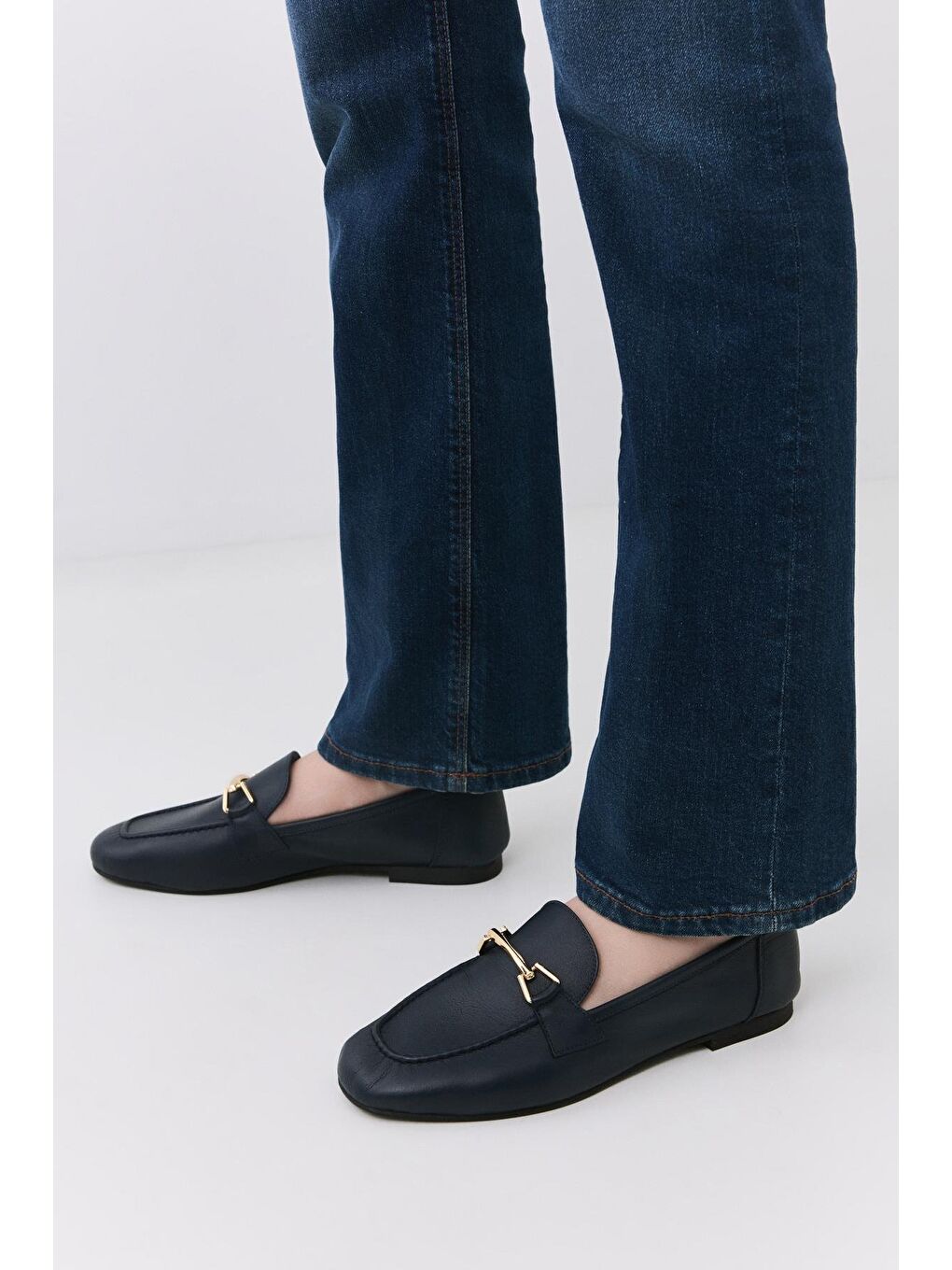Kadın Deri Lacivert Tokalı Loafer-2