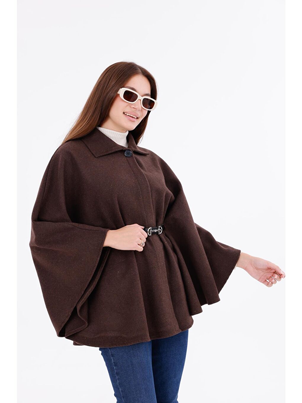 Kahverengi Kadın Tok Duruşlu Pelüş Panço – Tokalı Bel Detaylı Sıcak Tutan Kışlık Dış Giyim-2