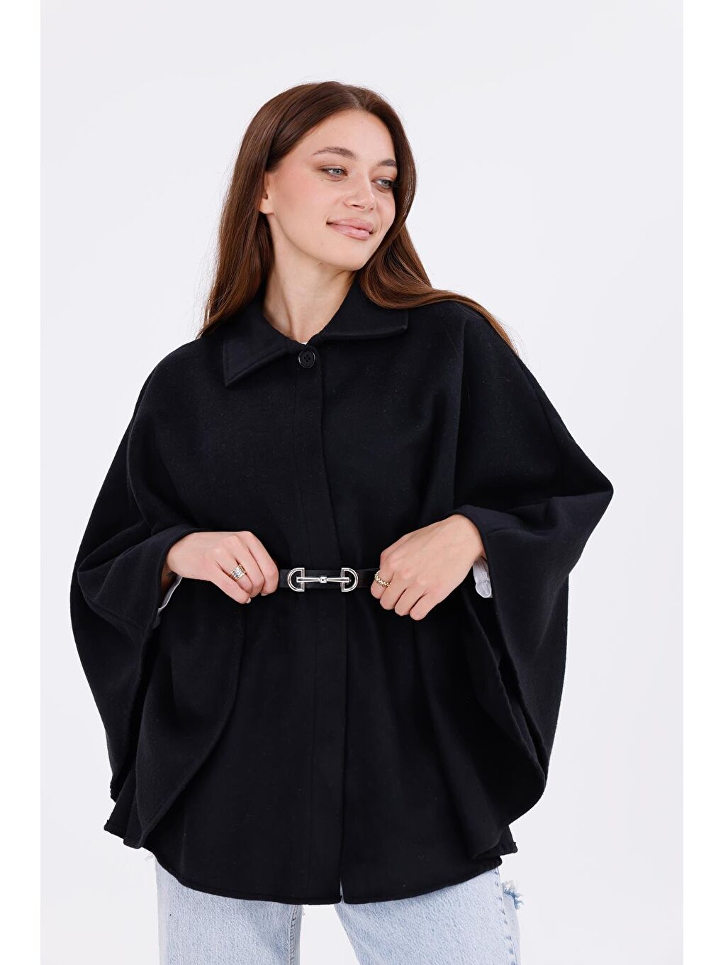 Siyah Kadın Tok Duruşlu Pelüş Panço – Tokalı Bel Detaylı Sıcak Tutan Kışlık Dış Giyim-1