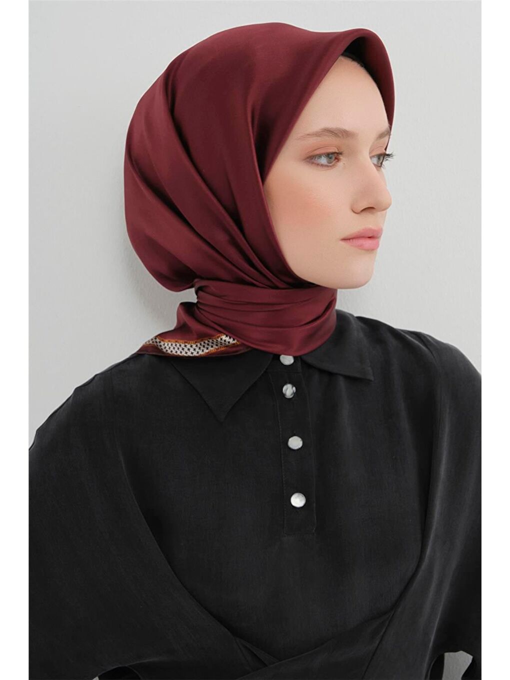 Bordo Saf İpek Sura Eşarp 9444D 04-1