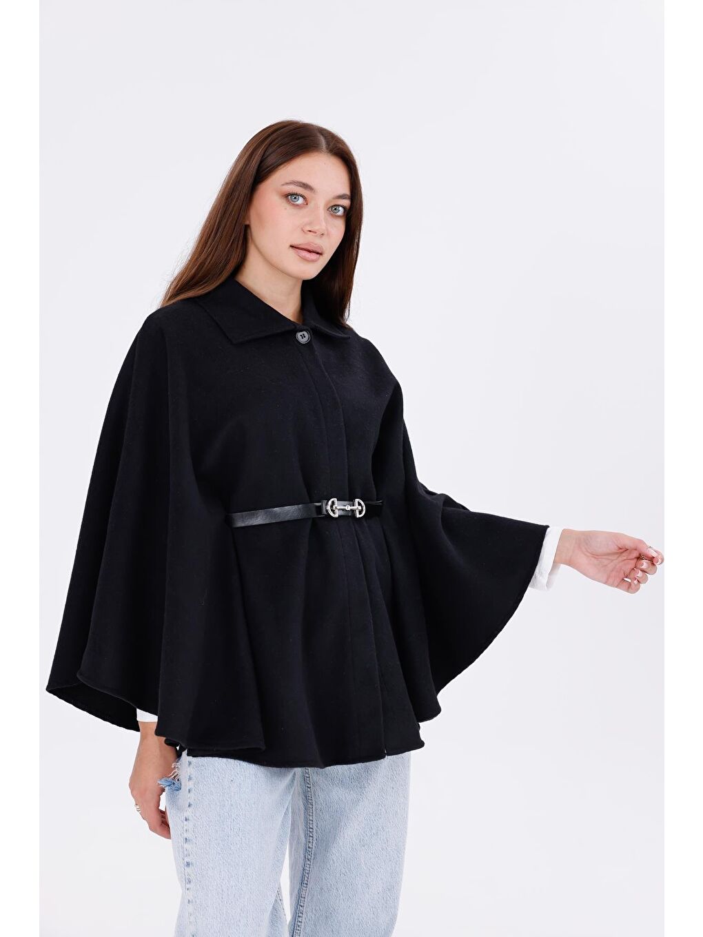 Siyah Kadın Tok Duruşlu Pelüş Panço – Tokalı Bel Detaylı Sıcak Tutan Kışlık Dış Giyim-3