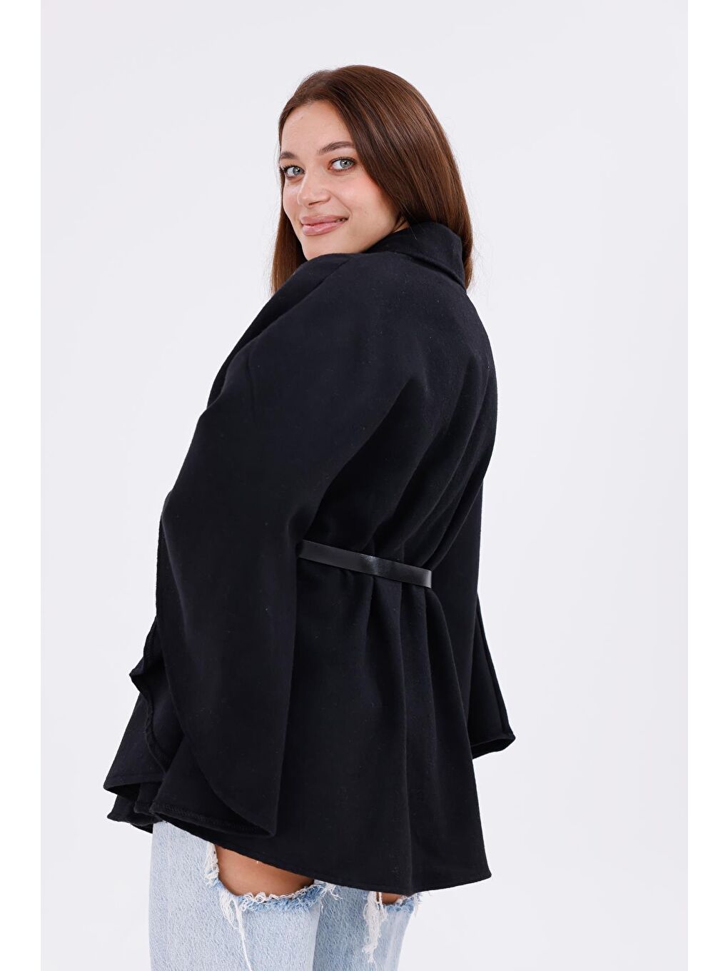 Siyah Kadın Tok Duruşlu Pelüş Panço – Tokalı Bel Detaylı Sıcak Tutan Kışlık Dış Giyim-5