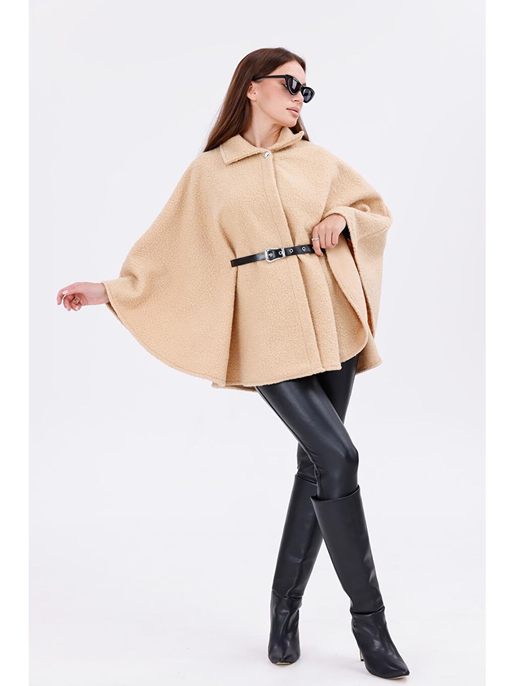 Bej Kadın Buklet Kumaşlı Tokalı Bel Detaylı Panço – Sıcak Tutan Trend Kışlık Dış Giyim-3