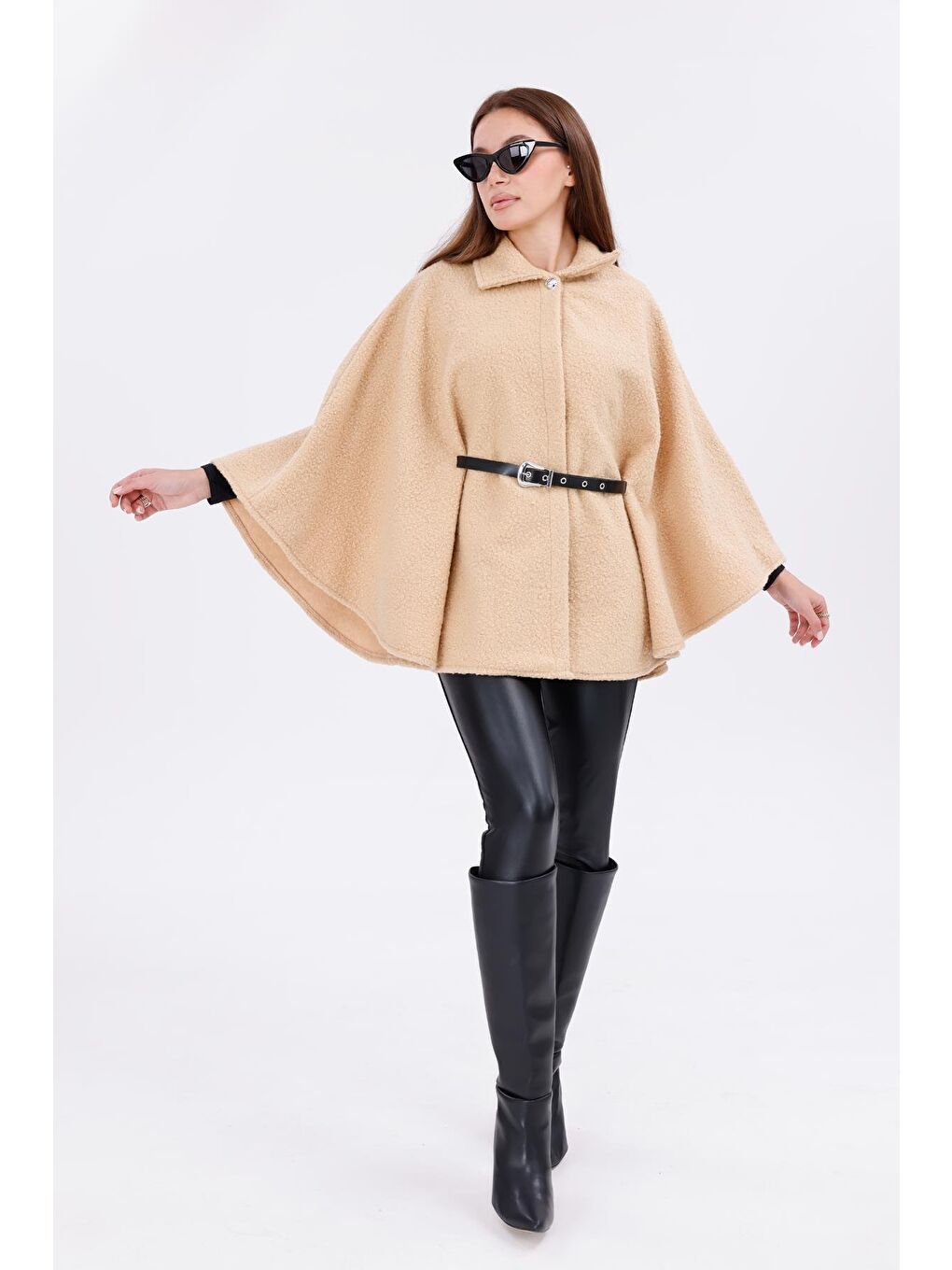 Bej Kadın Buklet Kumaşlı Tokalı Bel Detaylı Panço – Sıcak Tutan Trend Kışlık Dış Giyim-4