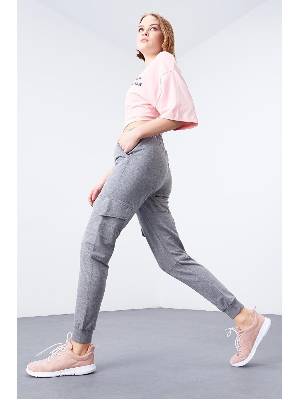 Gri Melanj Kargo Cep Rahat Form Manşetli Kadın Eşofman Alt - 94581