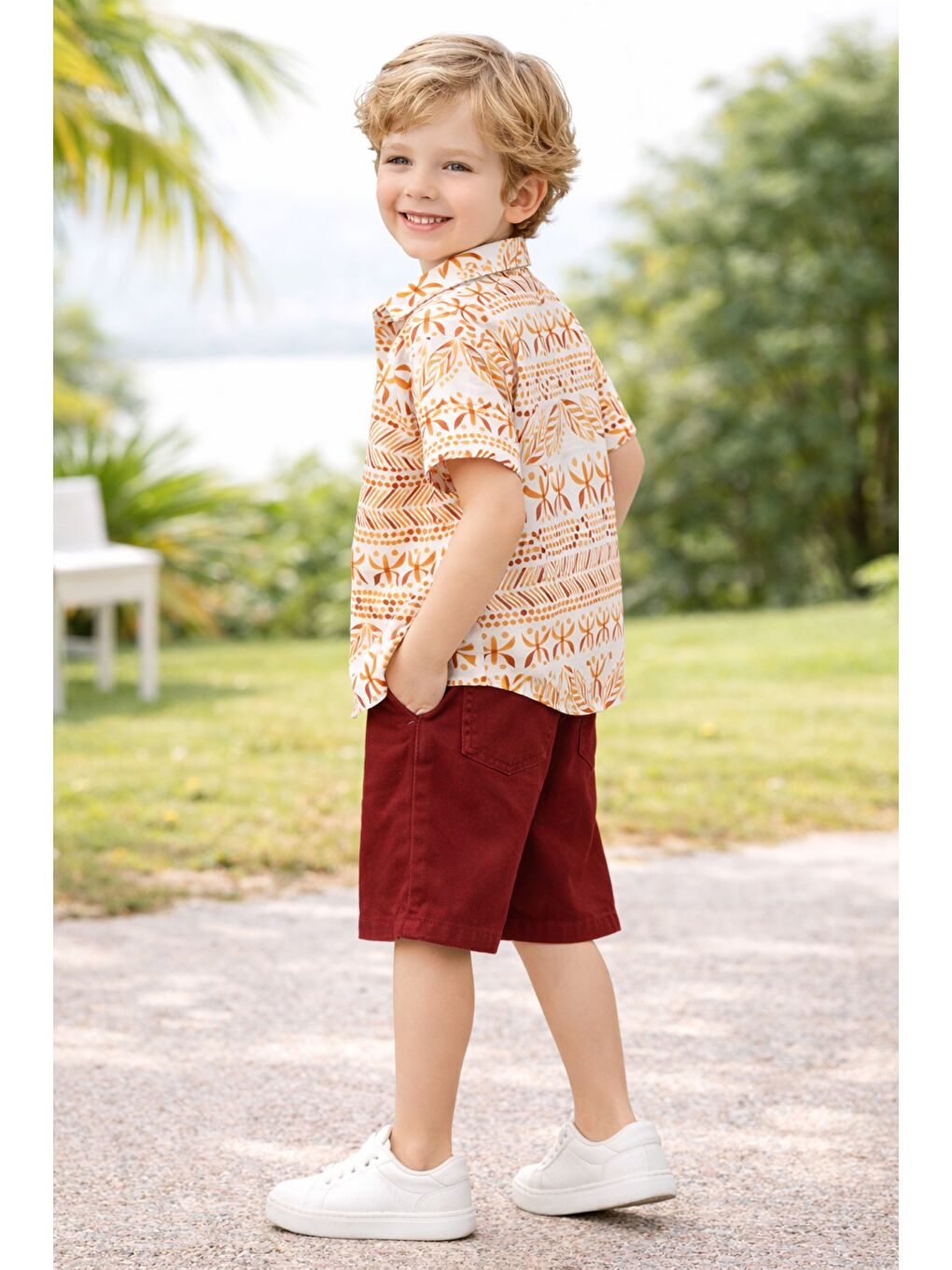 Kırmızı Tarz Gömlek Yaprak Desenli Belden Ayarlanabilir Kısa Kollu Şortlu 3'lü Takım Çocuk ve Bebek Giy-1