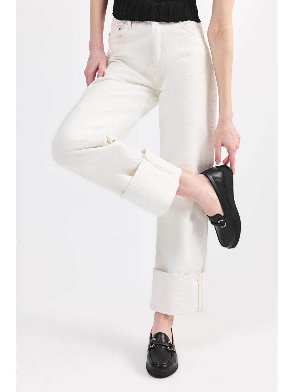 Kadın Siyah Tokalı Günlük Loafer-1