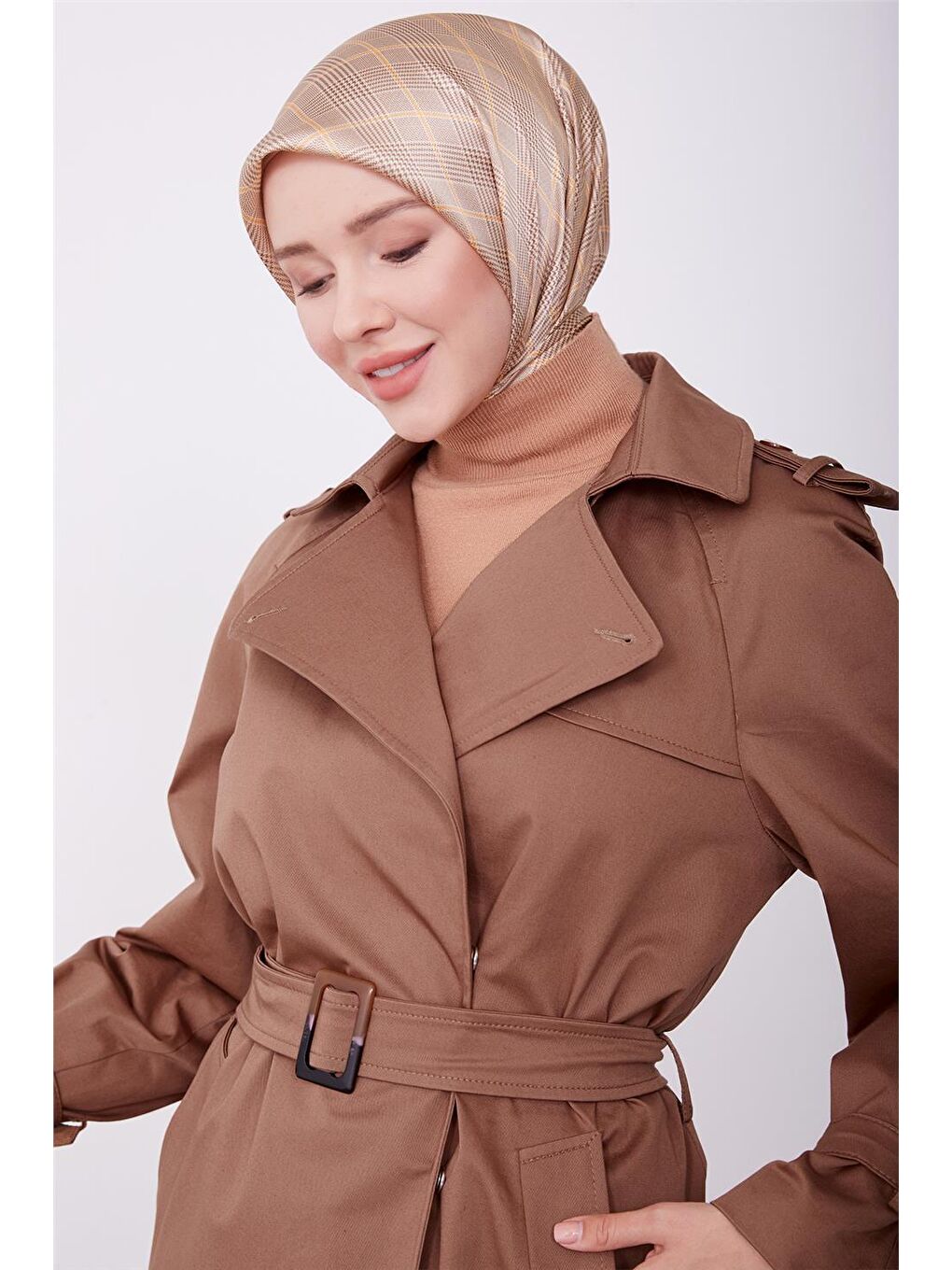 ARMİNE Camel Omuzları Apoletli Toka Detaylı Kap 23K7125 - 2