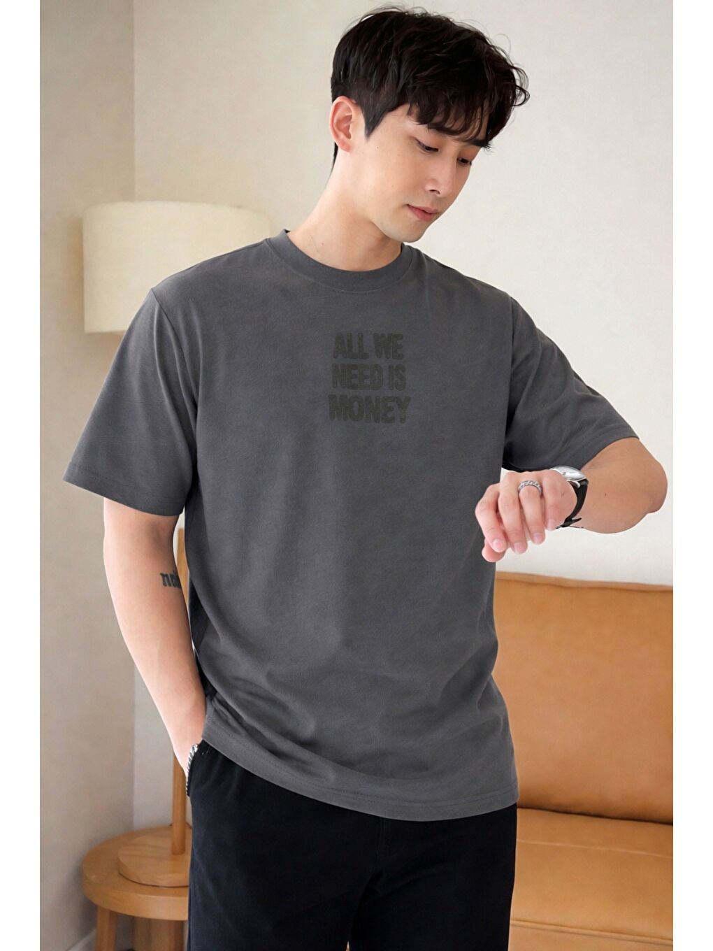 Gri Erkek Oversize Tişört Baskılı “All We Need Is Money” Yazılı Basic Streetwear T-Shirt-1