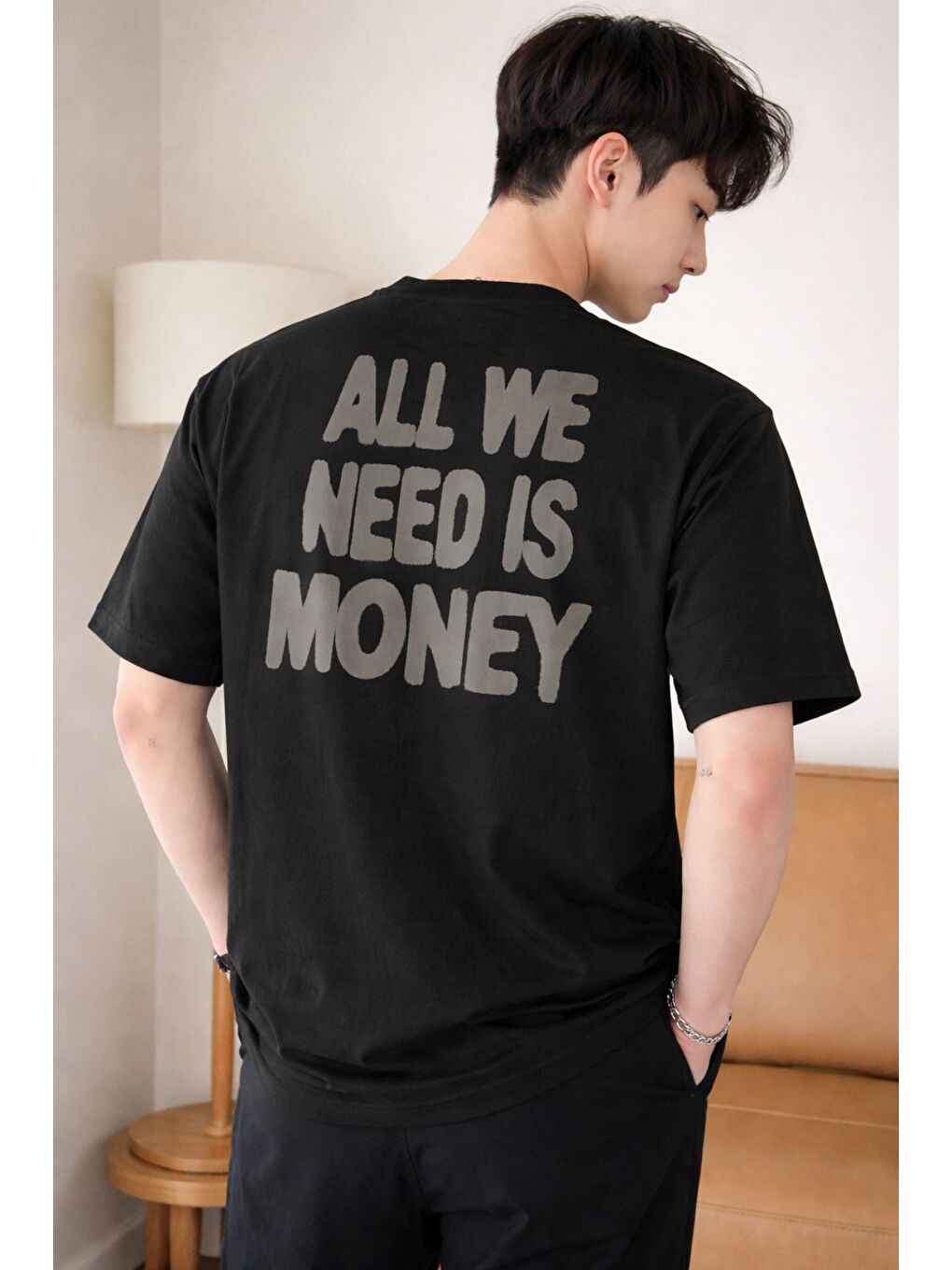 Siyah Erkek Oversize Tişört Baskılı “All We Need Is Money” Yazılı Basic Streetwear T-Shirt