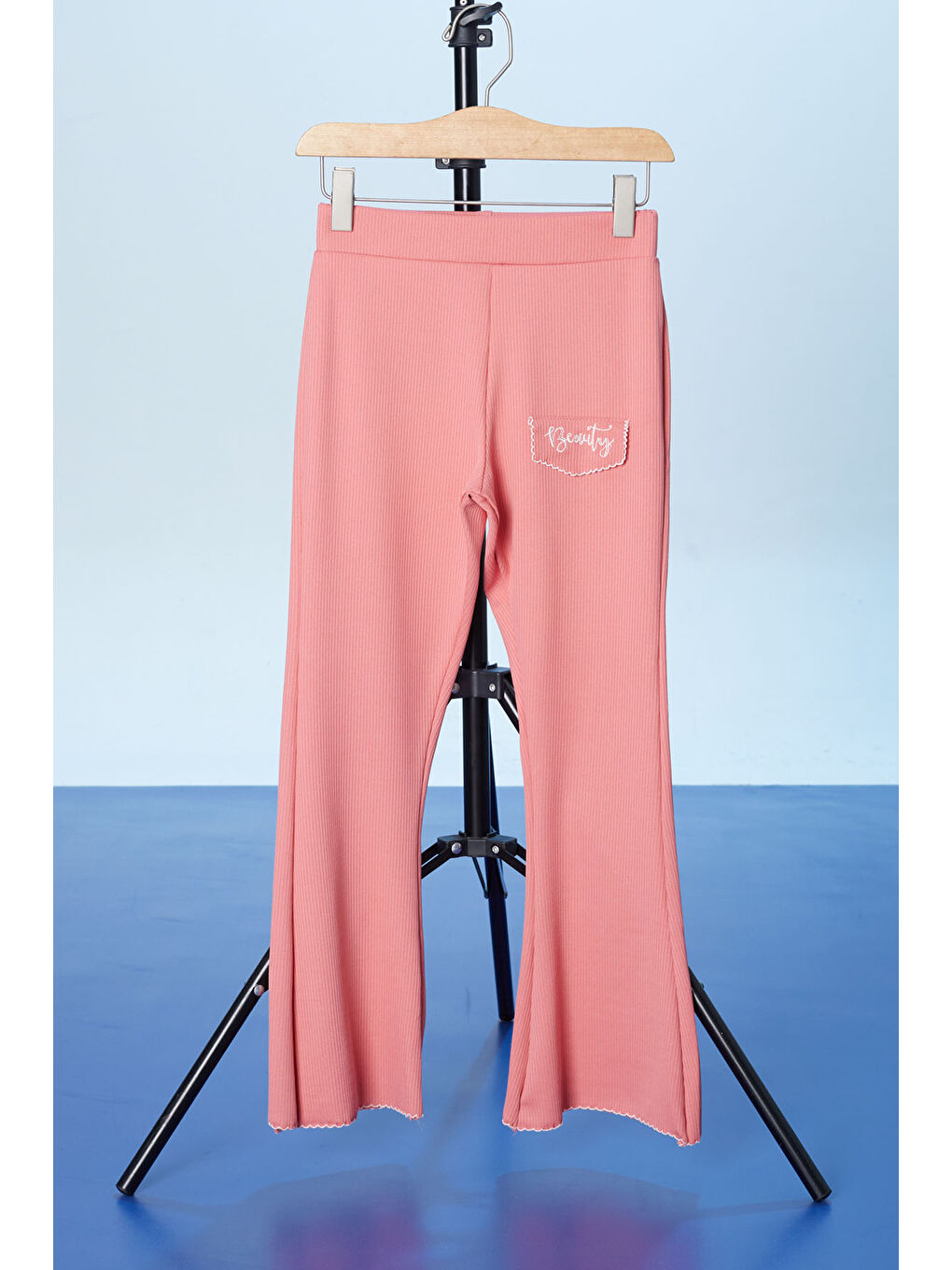 Pembe Somon Beauty Yazı Nakışlı İspanyol Paça Kız Çocuk Tayt 18181