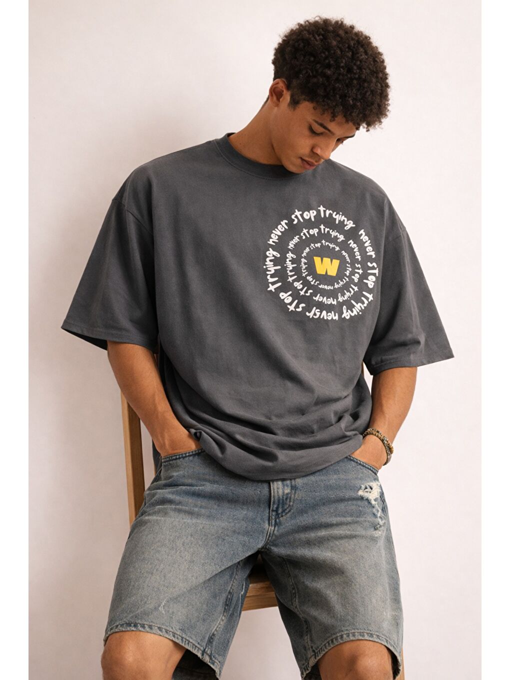 Gri Erkek Oversize Tişört Never Stop Trying Baskılı Salaş Kalıp-2