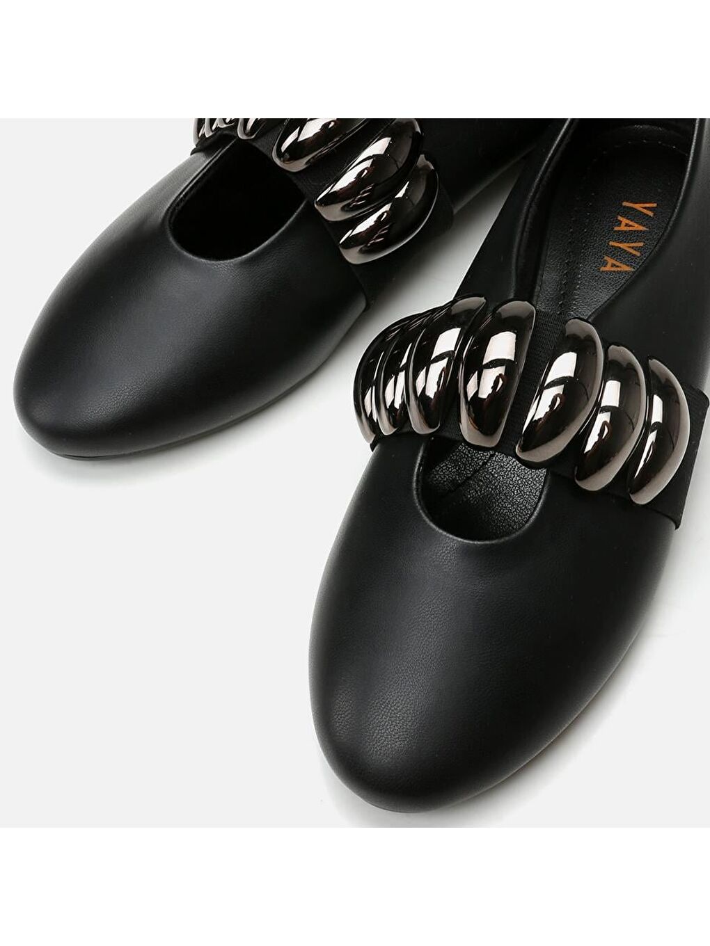 Siyah Kadın Babet-4