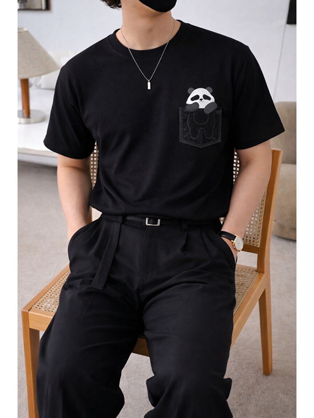 Siyah Panda Baskılı Unisex Basic Tişört – Rahat Kesim Günlük Stil-1