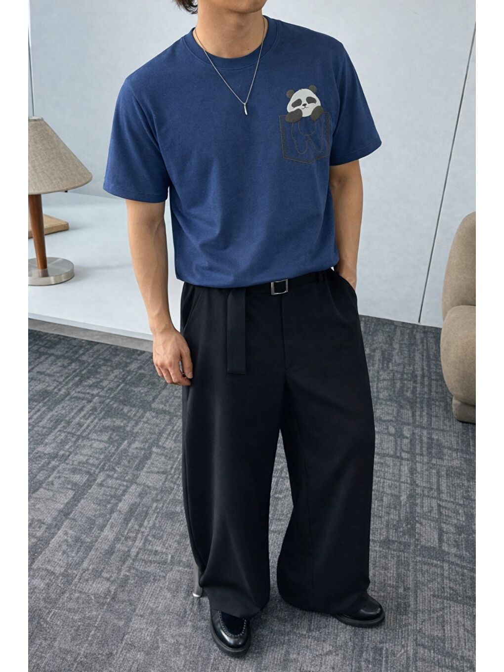 Lacivert Panda Baskılı Unisex Basic Tişört – Rahat Kesim Günlük Stil