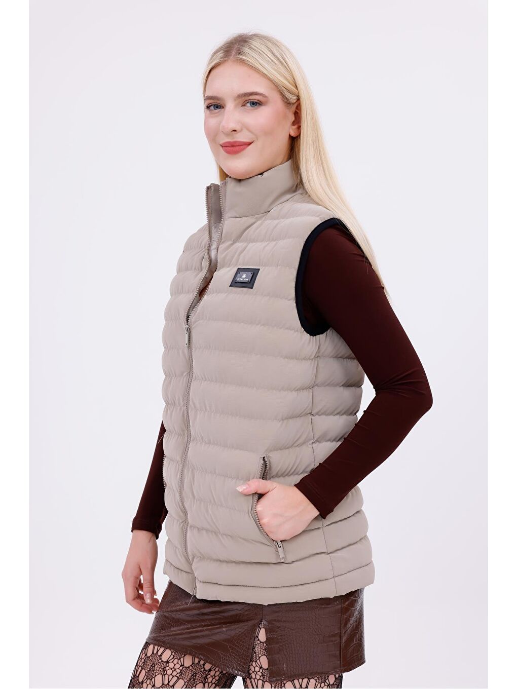 Bej Kadın Siyah Nova Kumaş Şişme Yelek - İç Cepli-3