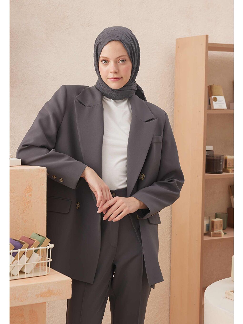 Gri Vual Crash Şal Koyu Grı-1