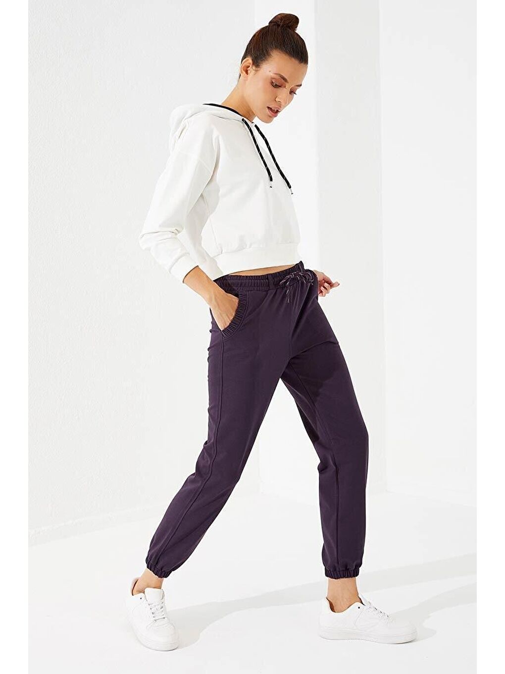 Mor Büzgü Cepli Rahat Form Lastik Paça Kadın Eşofman Alt - 94580