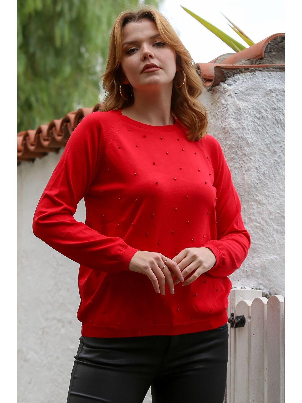 Kırmızı Yuvarlak Yaka Uzun Kol İnce Boncuklu Triko Bluz 68 66-3