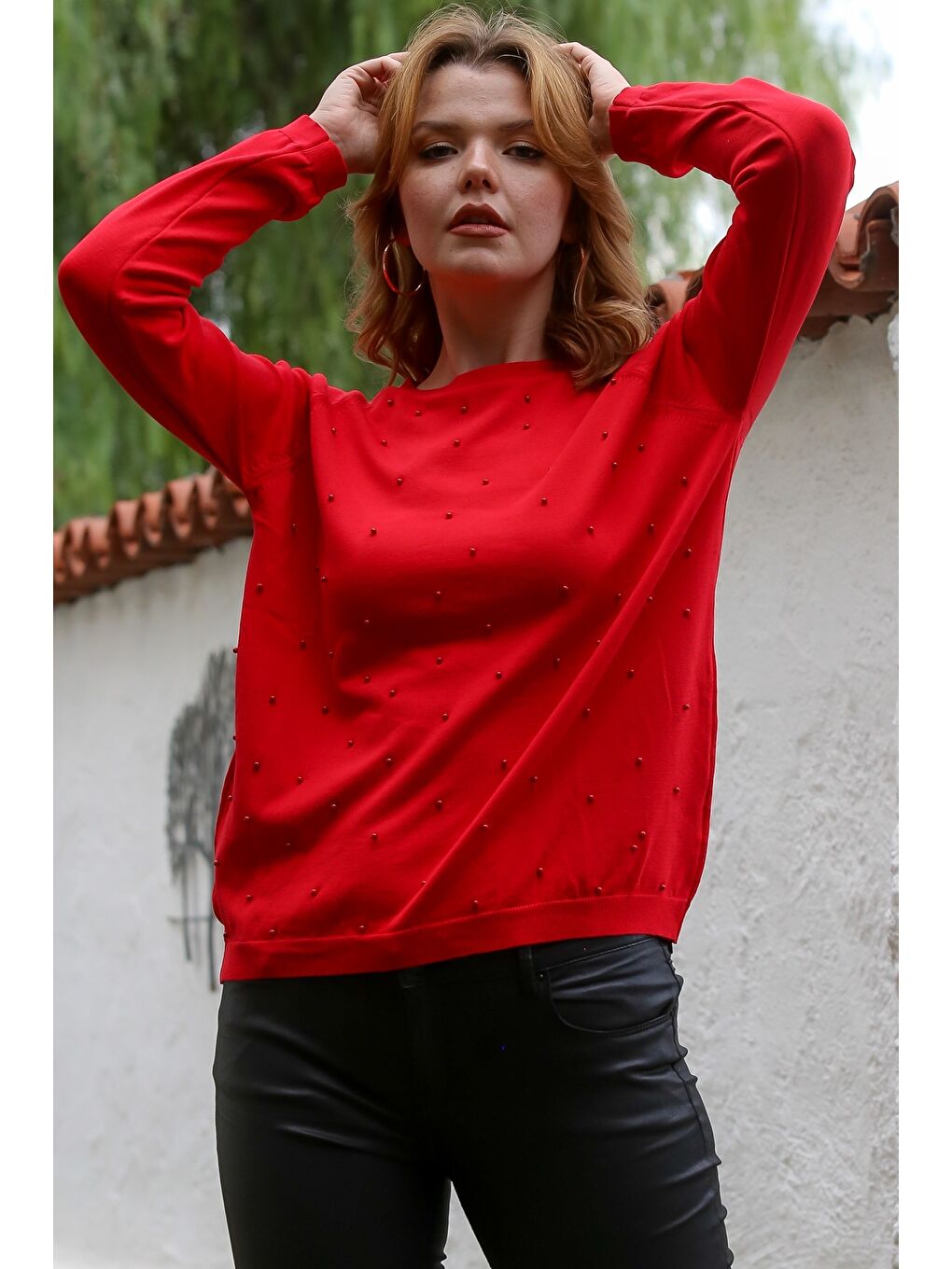 Kırmızı Yuvarlak Yaka Uzun Kol İnce Boncuklu Triko Bluz 68 66-4