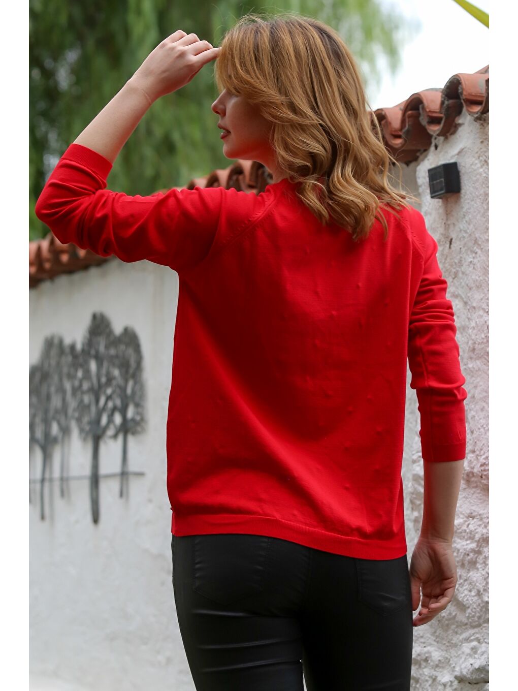Kırmızı Yuvarlak Yaka Uzun Kol İnce Boncuklu Triko Bluz 68 66-7