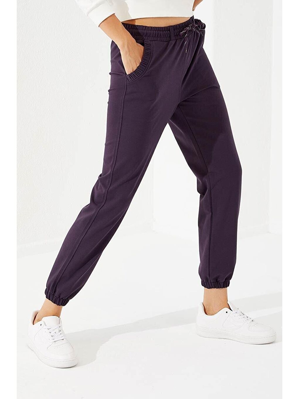 Mor Büzgü Cepli Rahat Form Lastik Paça Kadın Eşofman Alt - 94580-1