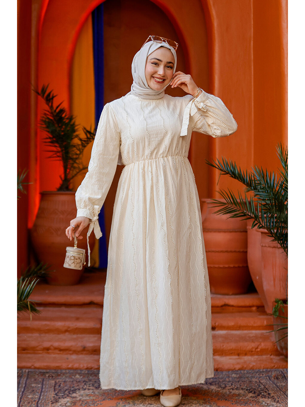 Ekru Kadın Kol Bağlamalı Jakar Elbise Krem-3