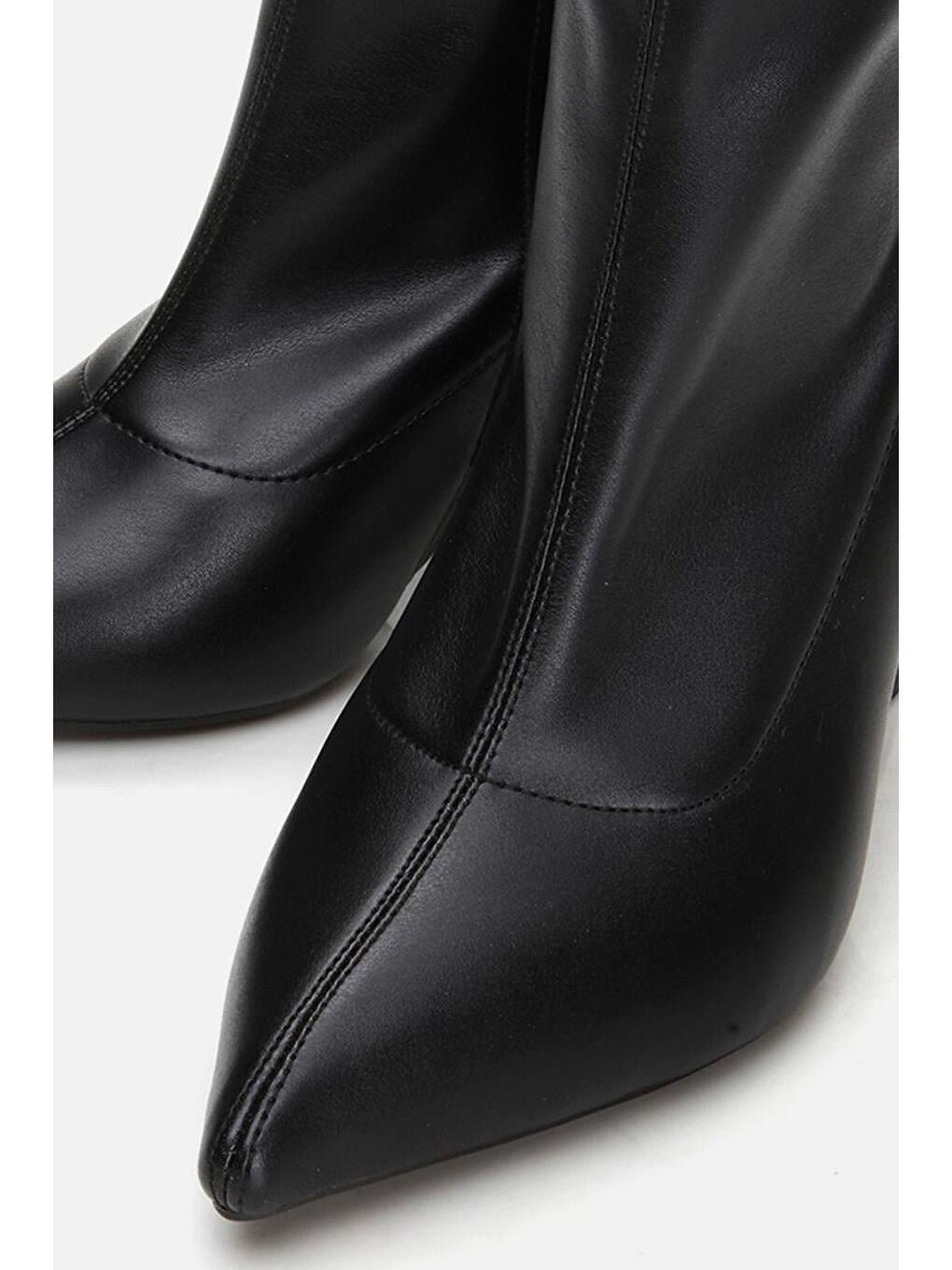 Siyah Kadın Topuklu Bot-4