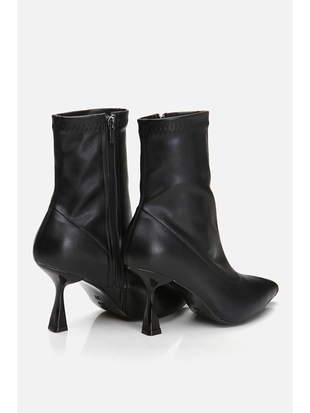 Siyah Kadın Topuklu Bot-2