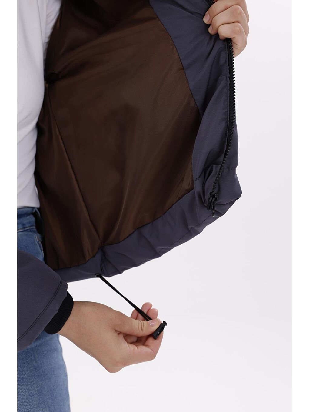 Antrasit Kadın Dolgulu Puffer Mont - Yüksek Yaka, Suya Dayanıklı-4