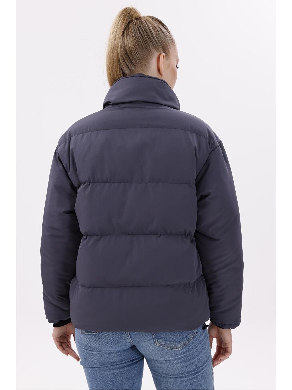 Antrasit Kadın Dolgulu Puffer Mont - Yüksek Yaka, Suya Dayanıklı-5