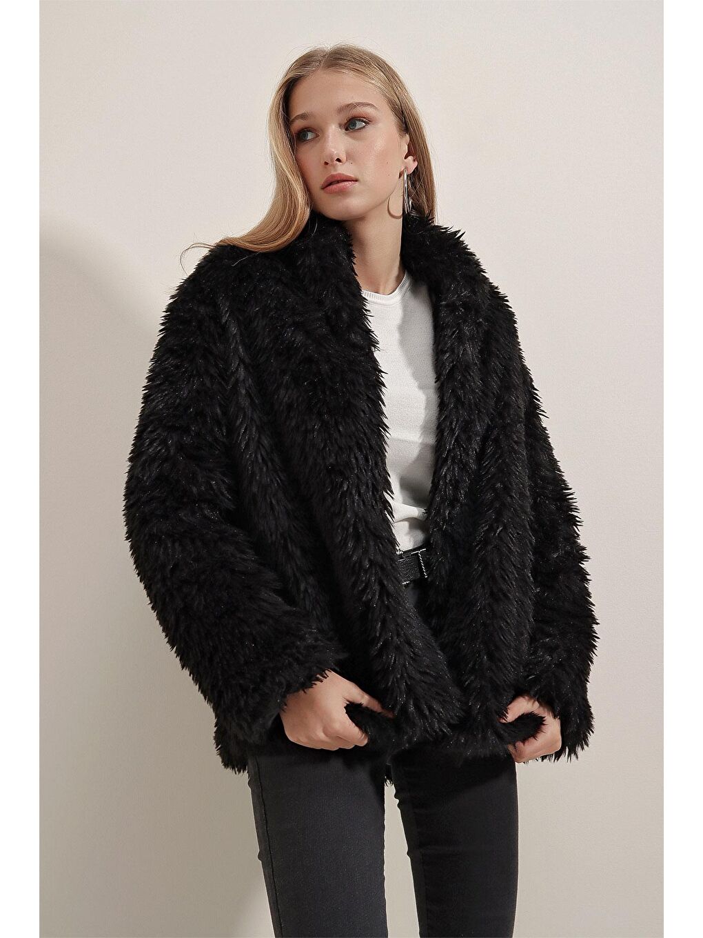 9088 Peluş Kaban - Siyah-2