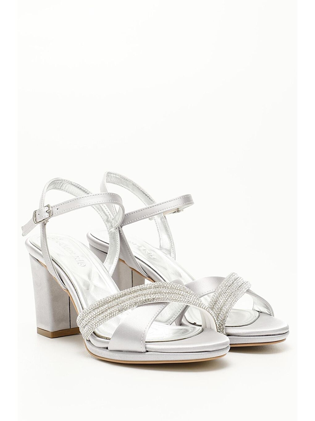 Gri GÜMÜŞ-GRİ  Kalın Ökçeli Platformlu Bantlı Kadın Sandalet 37013-2