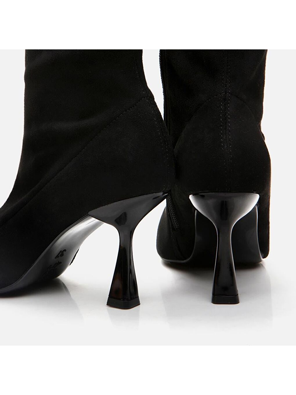 Siyah Kadın Topuklu Bot