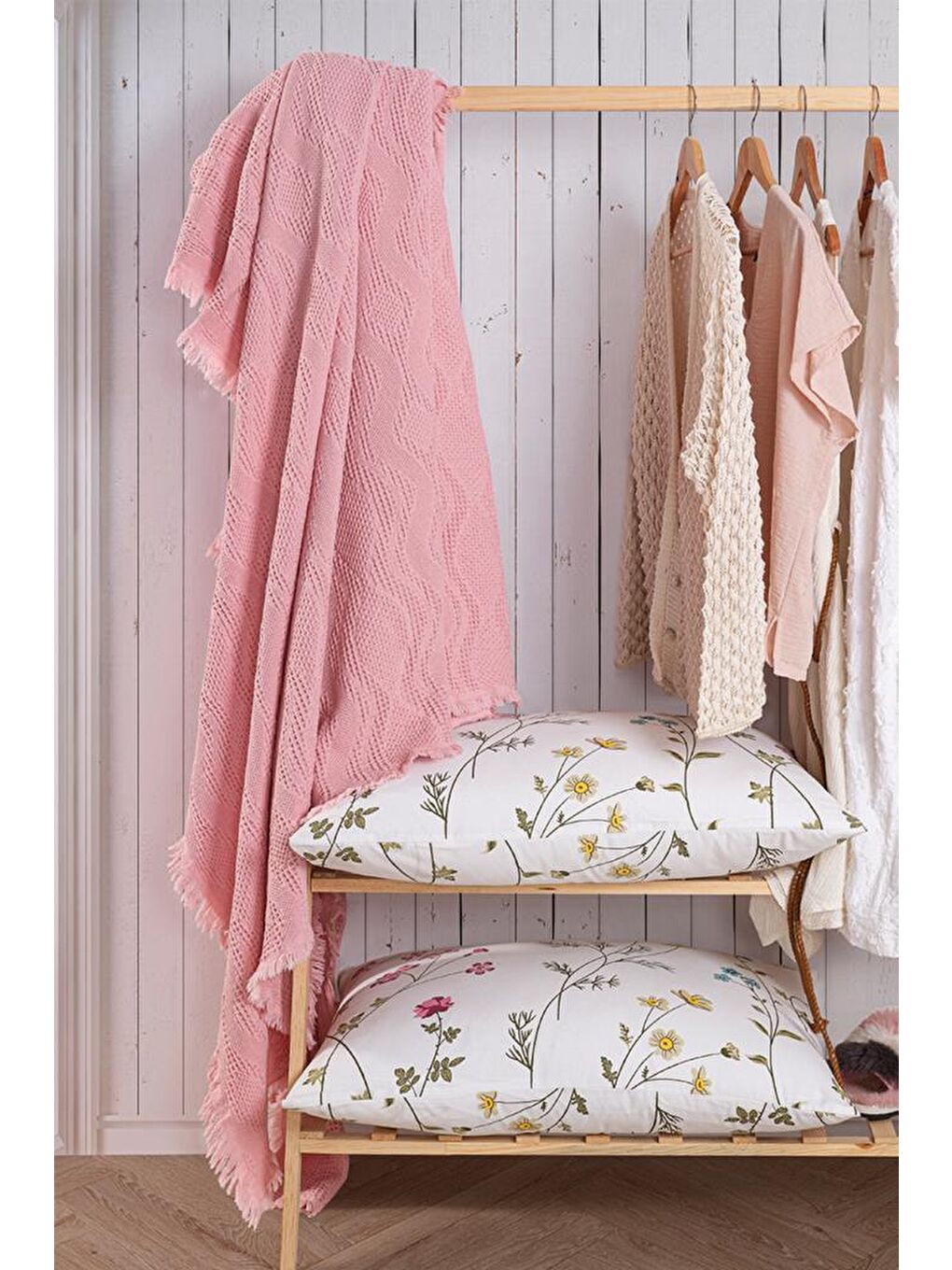 Pembe Şalemar 4 Parça Çift Kişilik Pike Takımı Pudra-2