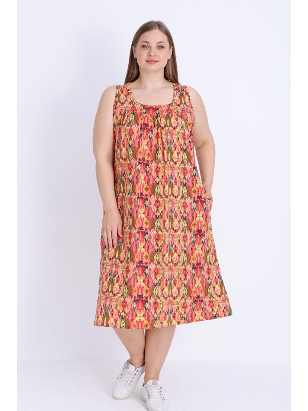 Karışık Kadın Büyük Beden Desenli Cepli Pamuklu Askılı Elbise-1