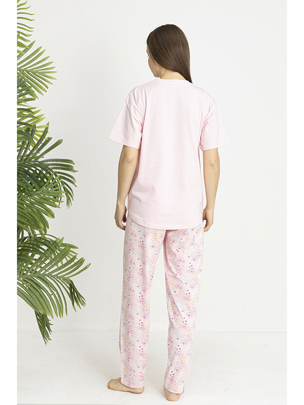 Kadın Süprem Kumaş Kısa Kol Pijama Takımı 26190 Pembe-1