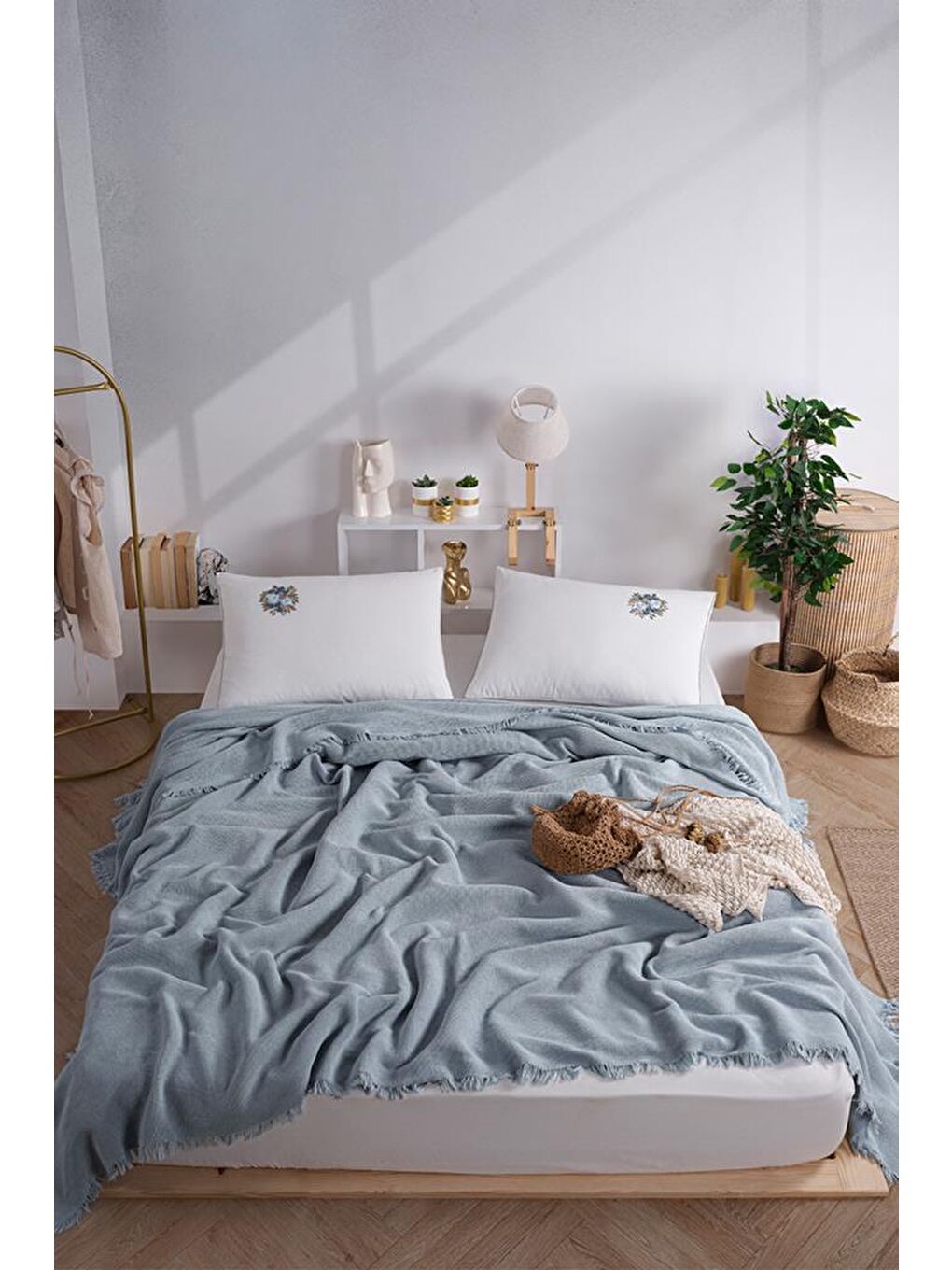 Missera 4 Parça Çift Kişilik Pike Takımı Mavi