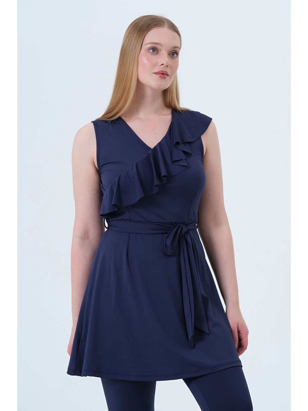 Sıfır Kol Şortlu Elastanlı Yarı Kapalı Mayo 24199 Lacivert-1