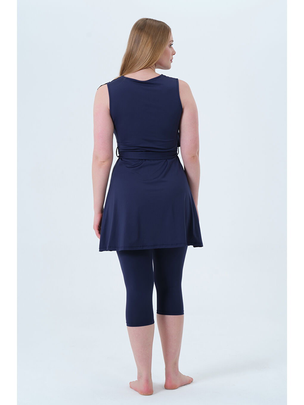 Sıfır Kol Şortlu Elastanlı Yarı Kapalı Mayo 24199 Lacivert-4