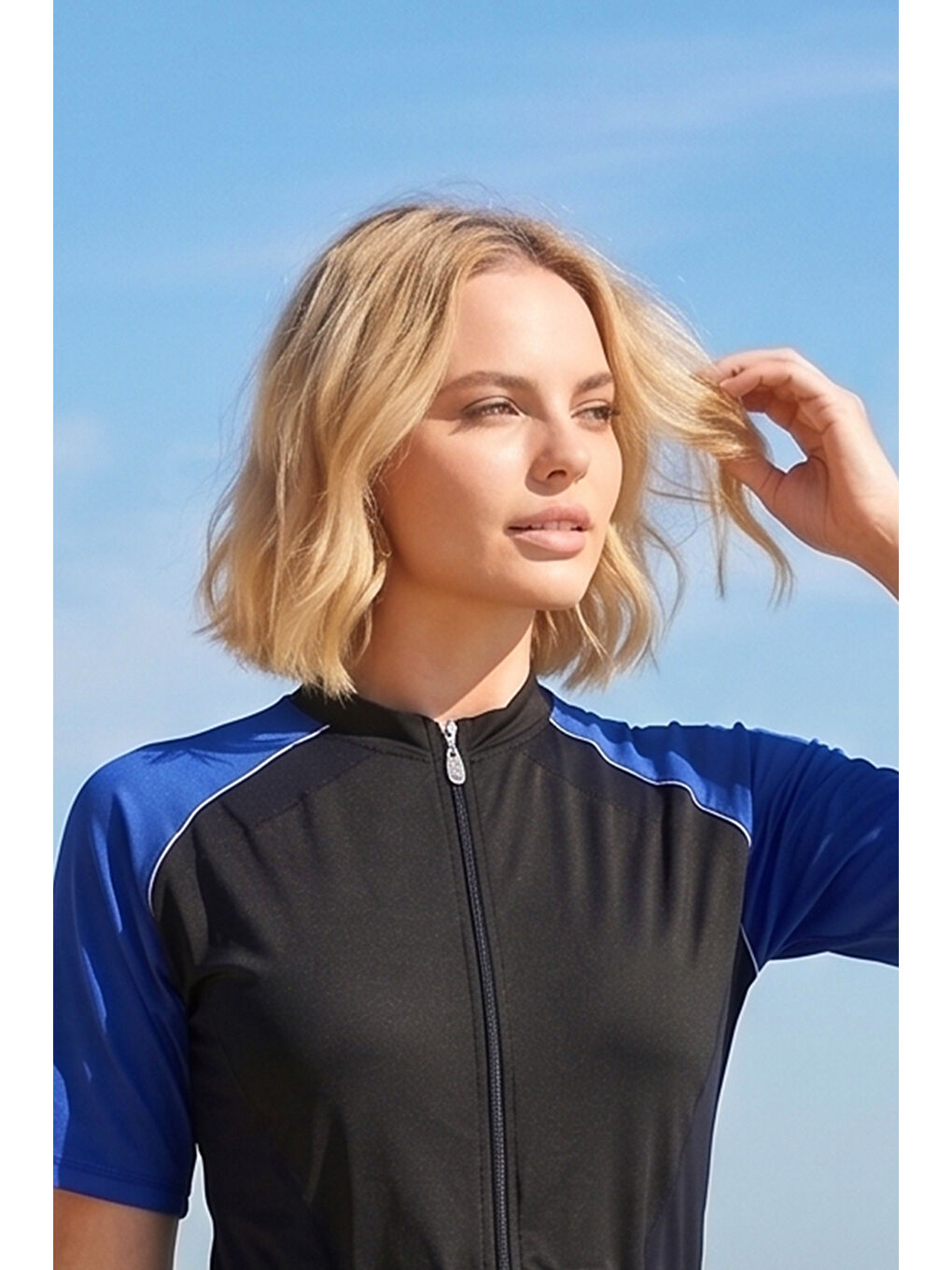 Siyah Önü Kapaklı Paraşüt Kısa Kollu Yarı Kapalı Mayo R303-2