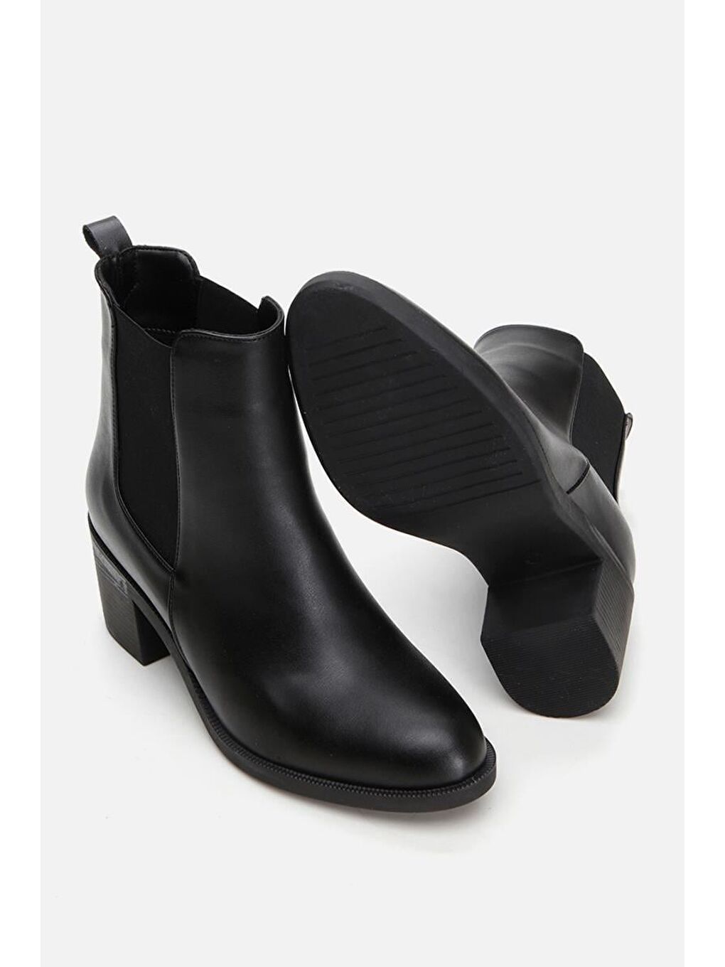 Siyah Kadın Topuklu Bot
