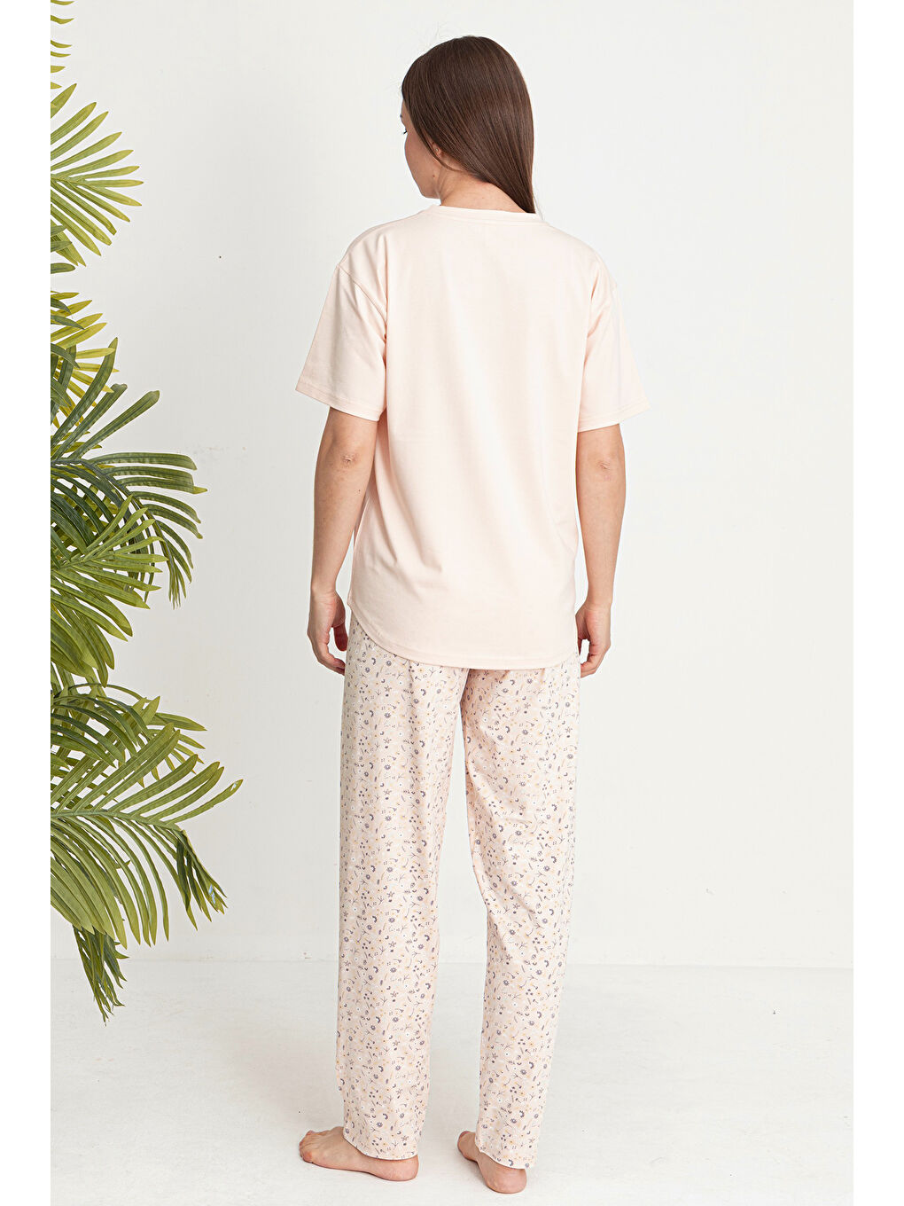 Pembe Kadın Süprem Kumaş Kısa Kol Pijama Takımı 26191 Somon-3