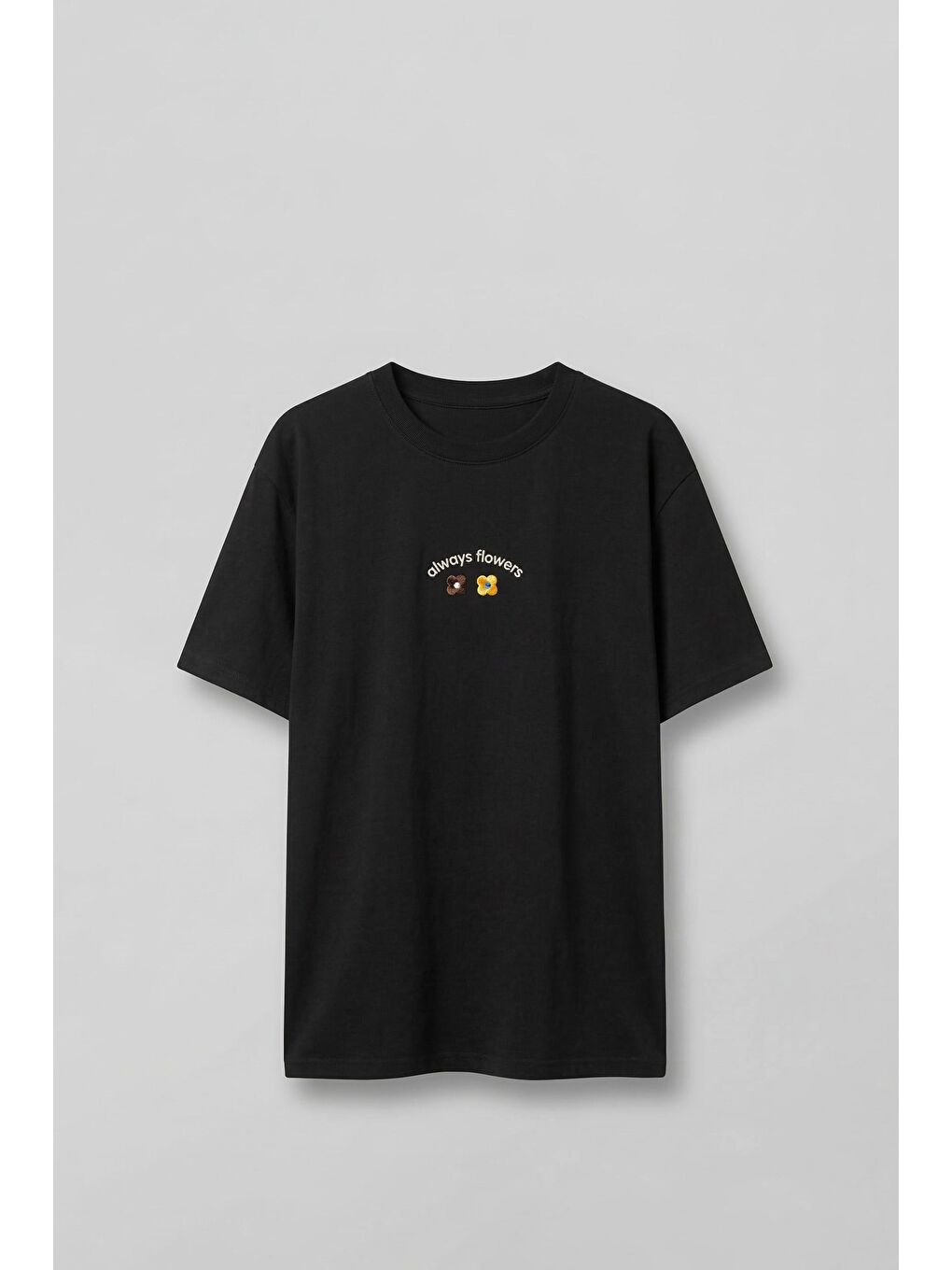 Erkek Oversize Minimal Çiçek Nakışlı T-Shirt Siyah
